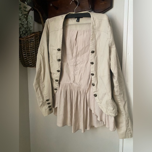 Torrid Cream Ruffle Blazer - Picture 2 of 3